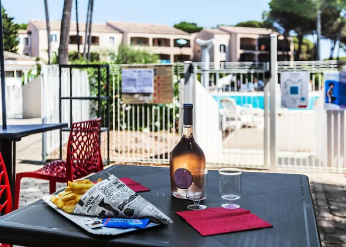 Apartment Saint-raphael Valescure - Maeva - Climatise 4 Personnes - Selection Mae-0081 *