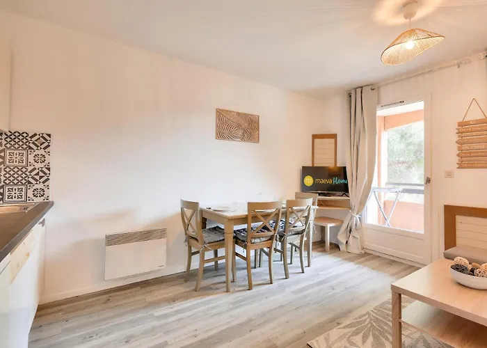 Apartment Saint-raphael Valescure - Maeva - Climatise 4 Personnes - Selection Mae-0081 Saint-Raphaël